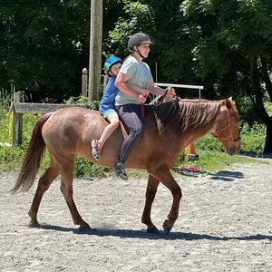 Meet your Posher, April